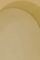 레이어드 아치가 만드는 부드러운 미니멀 공간